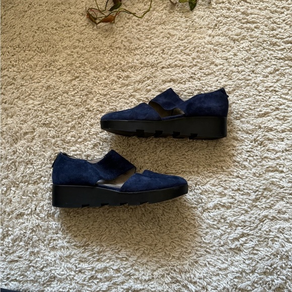 Eileen Fisher Marlow Wedge Mary Janes Loafers Size 7.5 Blue Suede Zipper - Picture 4 of 13